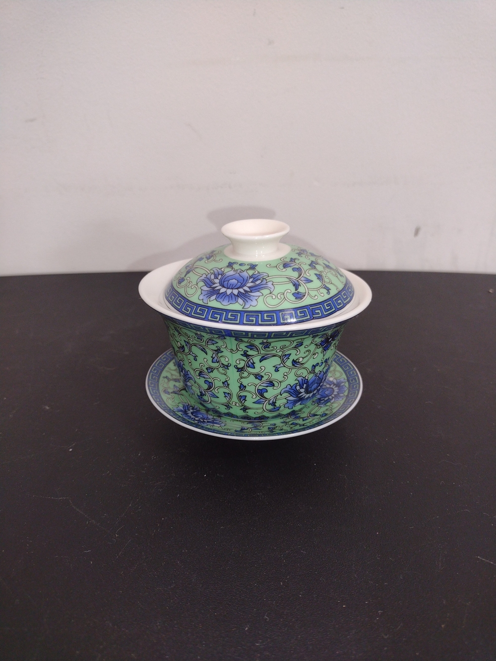 Green and Blue Floral Porcelain Gaiwan Tea Bowl with Lid